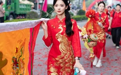 19岁RAPPER潮水欢迎你老狼